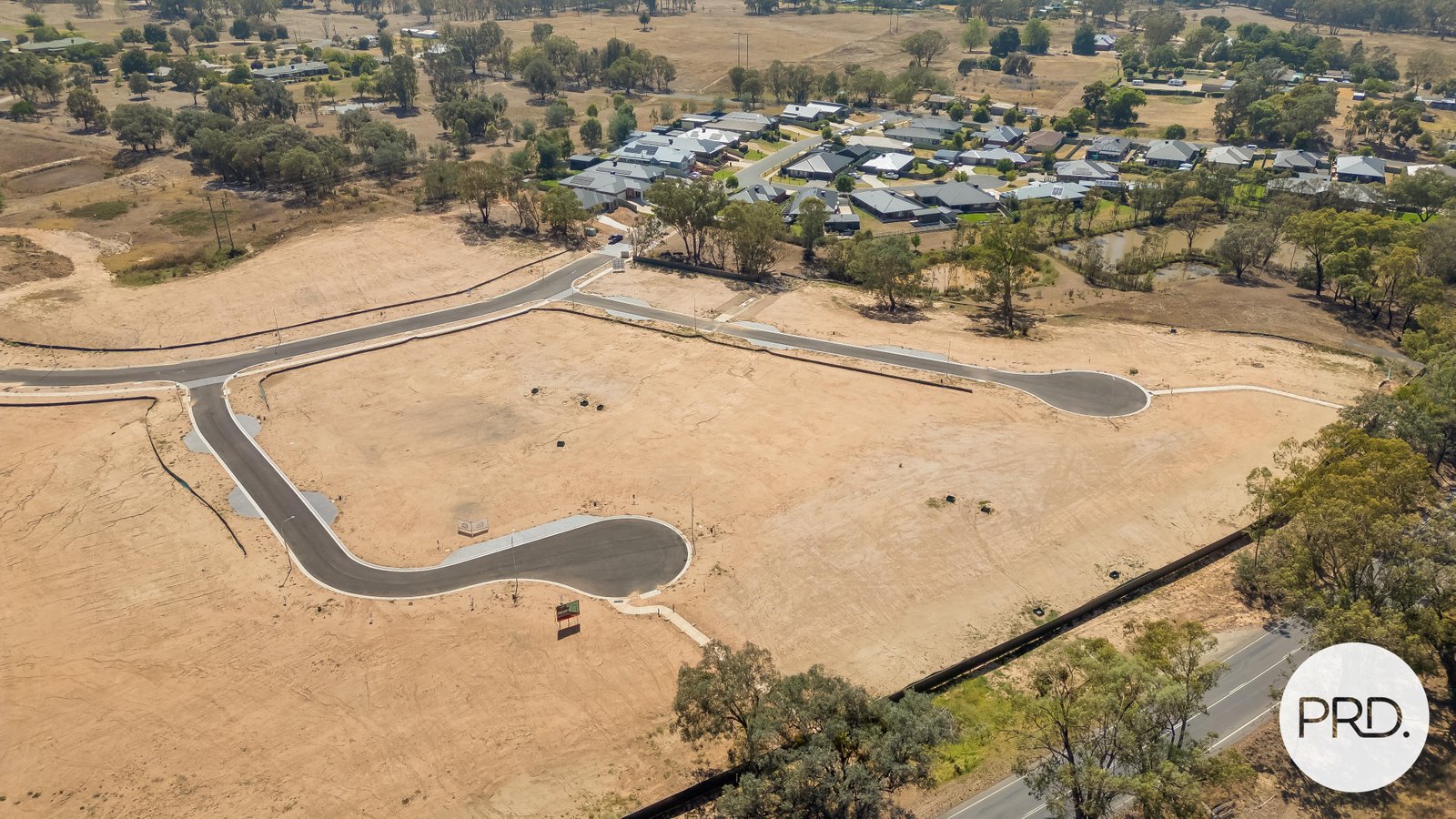  Bonnie Doon Court LAVINGTON 3