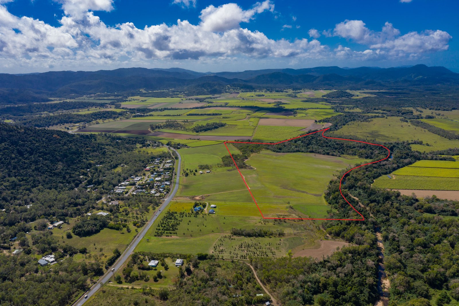 410 Shute Harbour Road MOUNT JULIAN 3