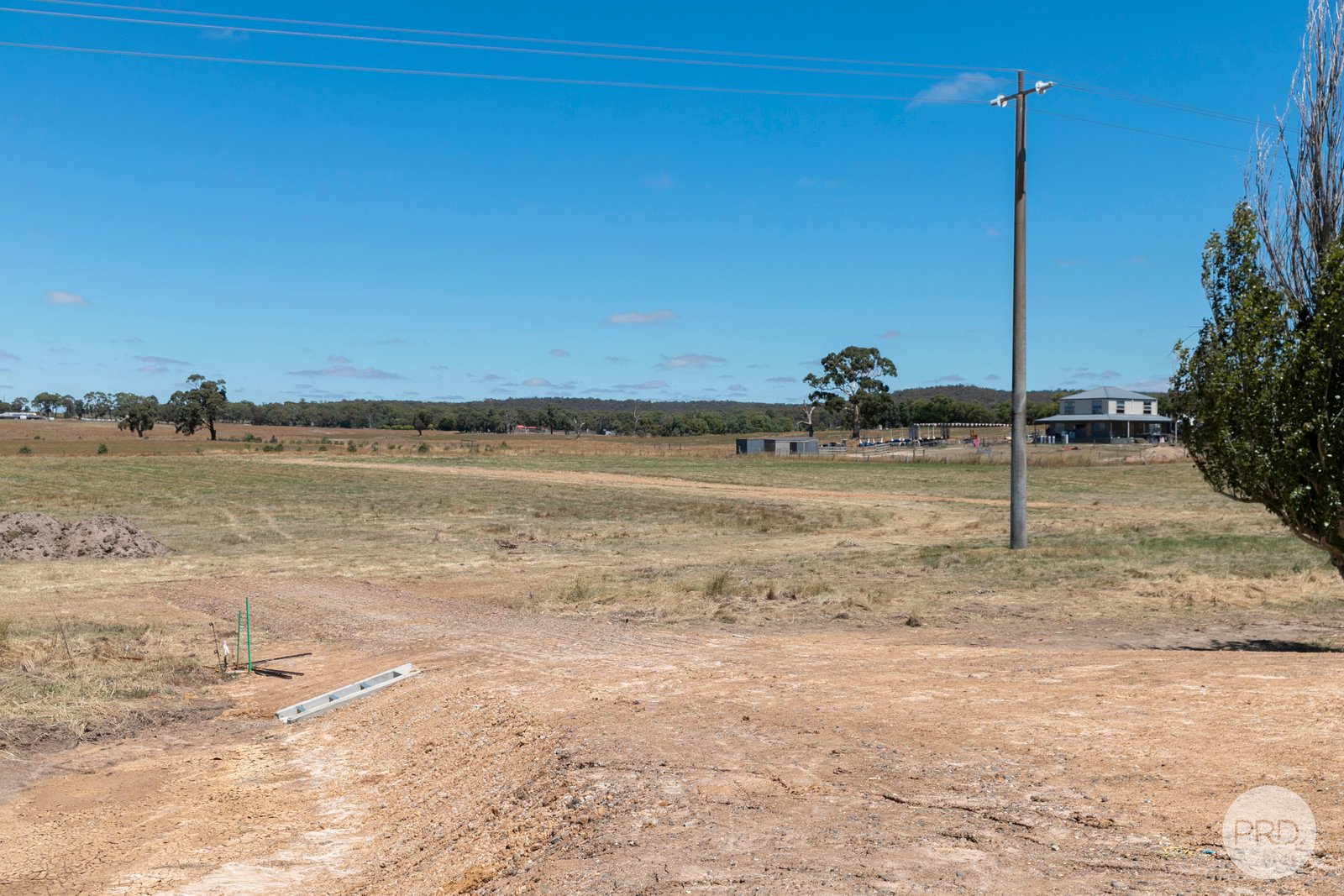 12 Church Rd  TRAWALLA 3