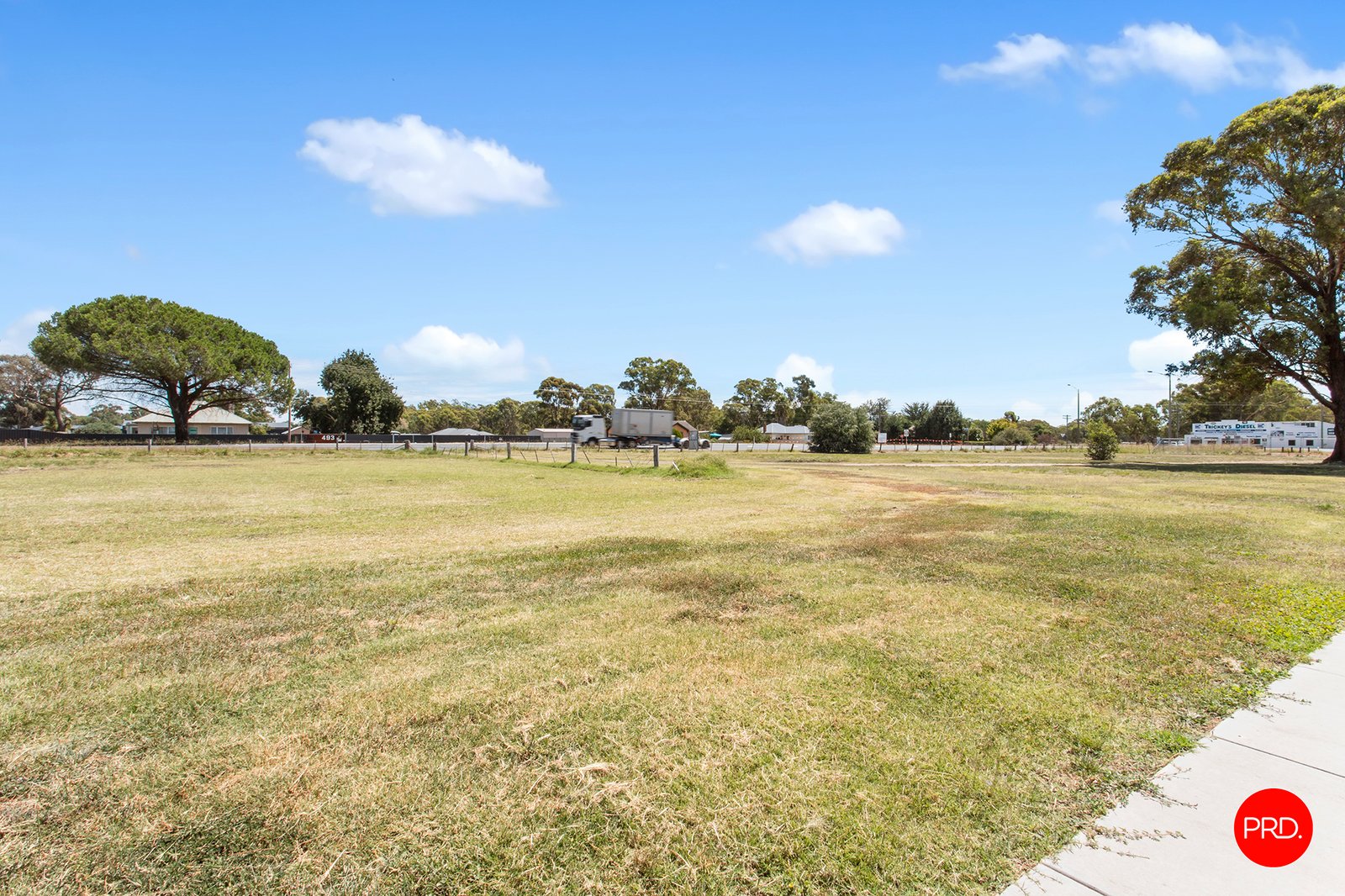 492 Midland Highway HUNTLY 6