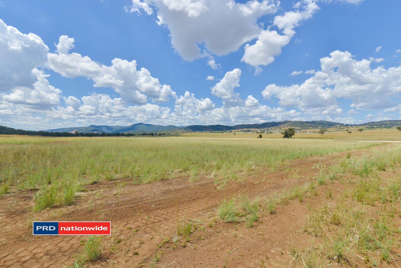 Lot 32 Jubata Drive TAMWORTH 5