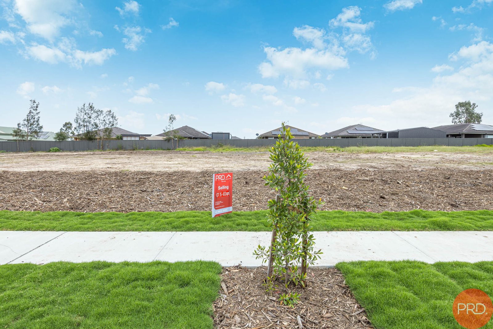 12 Peel Close THORNTON 3