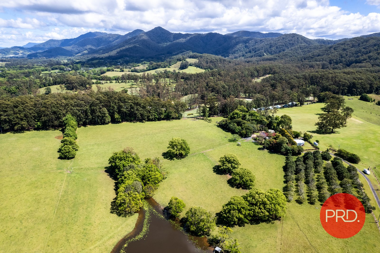 214 Pine Creek Way BONVILLE 15
