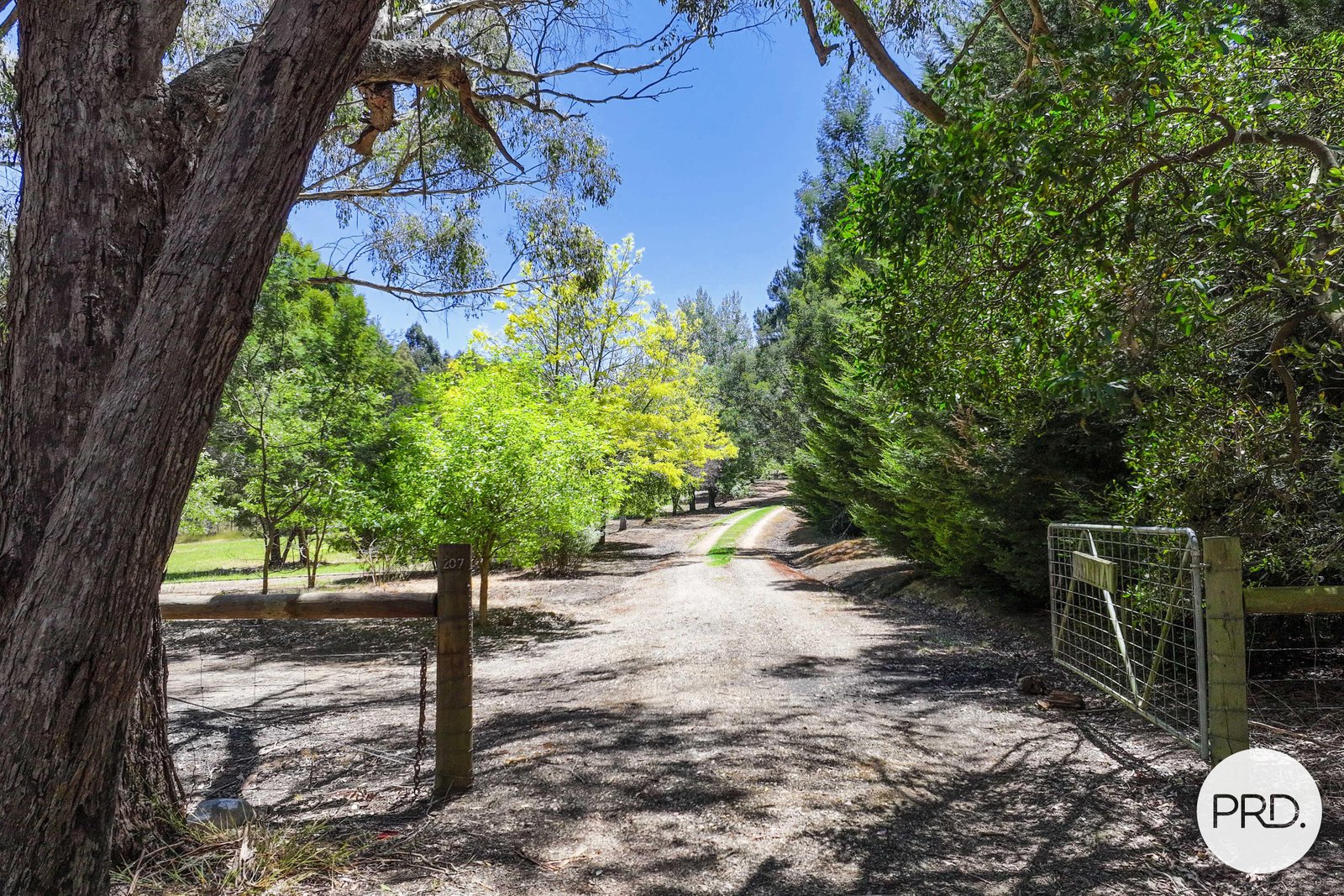 207 Clarendon-Lal Lal Road LAL LAL 3