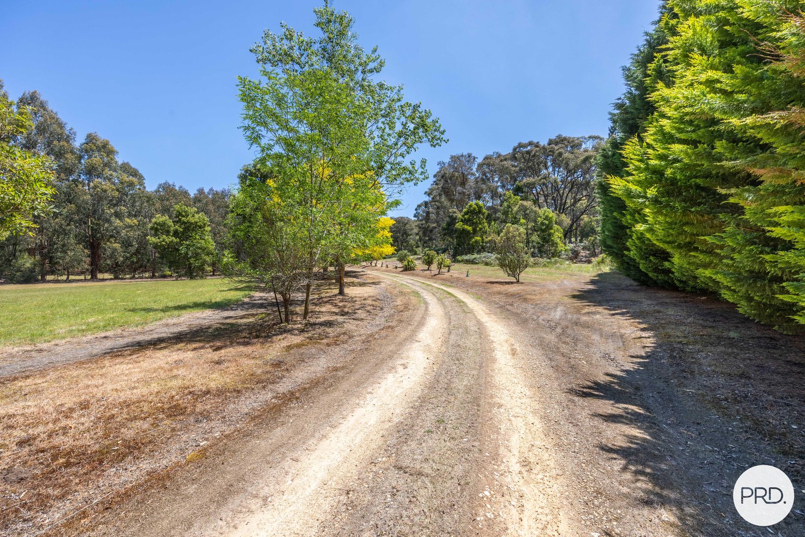 207 Clarendon-Lal Lal Road LAL LAL 4