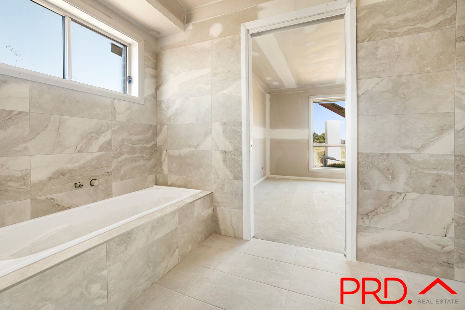 Lot 5 Antonietta Place TAMWORTH 4