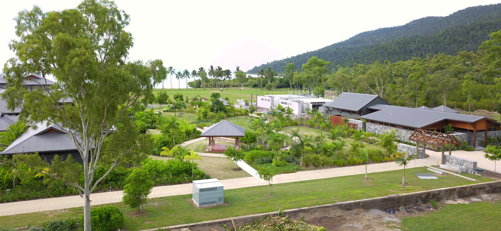 Lot 5 The Beaches, Langford Road AIRLIE BEACH 3