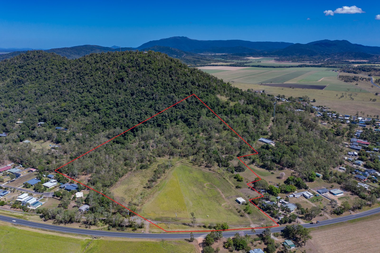 Lot 6 Shute Harbour Road MOUNT JULIAN 1
