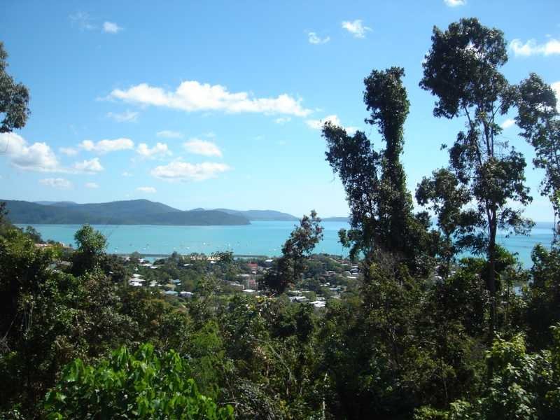 Lot 7 Raintree Place AIRLIE BEACH 1
