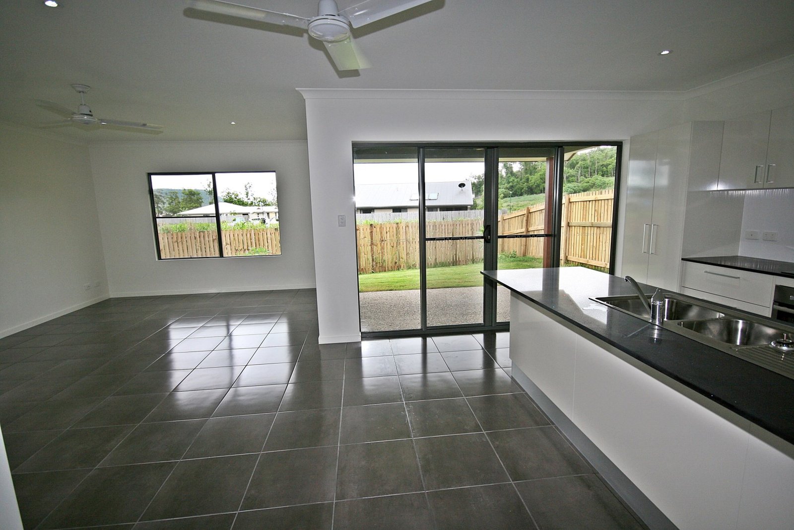 Lot 98 Fairweather Road CANNONVALE 2
