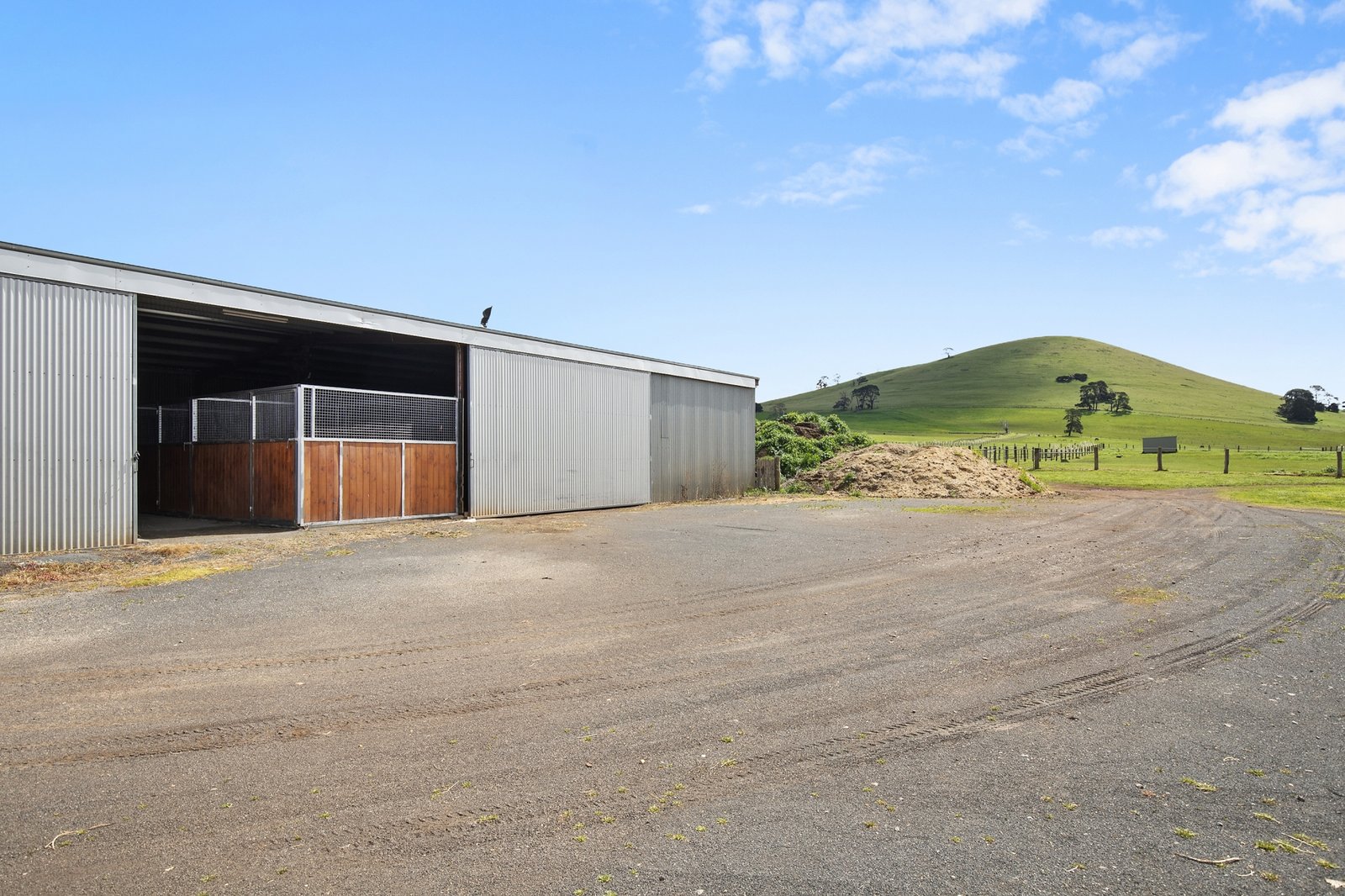 Lots 1 & 2 / 114 Cemetery Road SMEATON 17