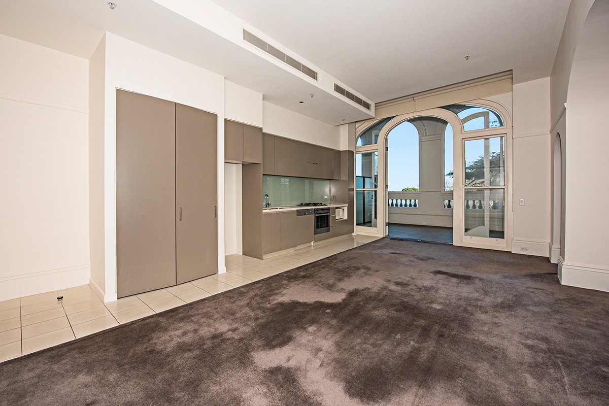 Gallery: M4/55 Queens Road