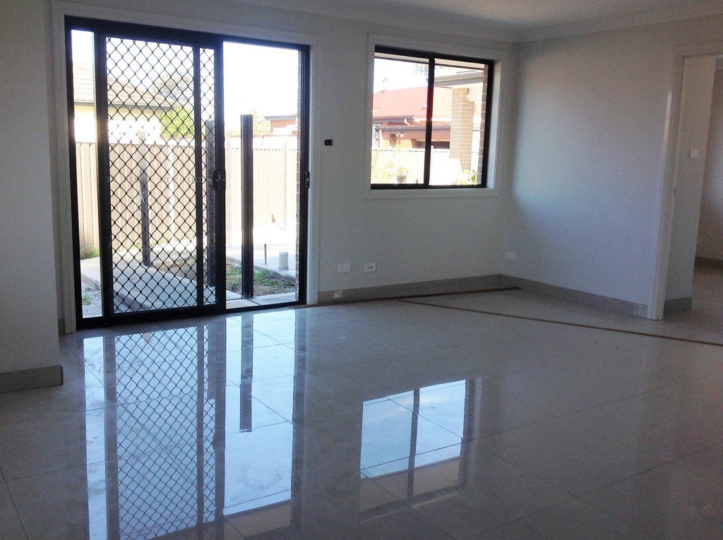  MACQUARIE FIELDS 8