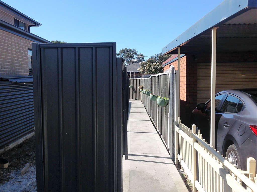  MACQUARIE FIELDS 13