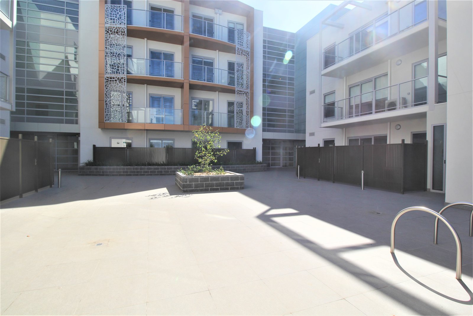 Gallery: N207/1215 Centre Road