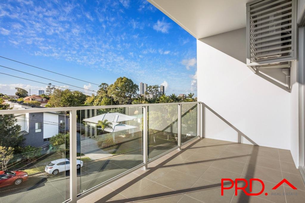 N/70 Minnie Street SOUTHPORT 4