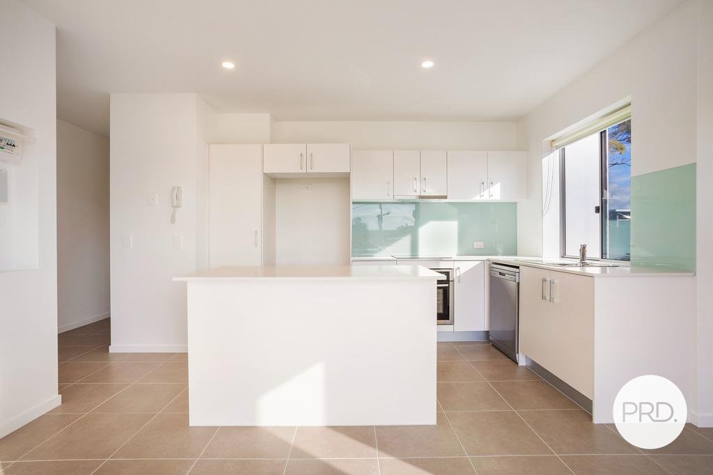 N/70 Minnie Street SOUTHPORT 3