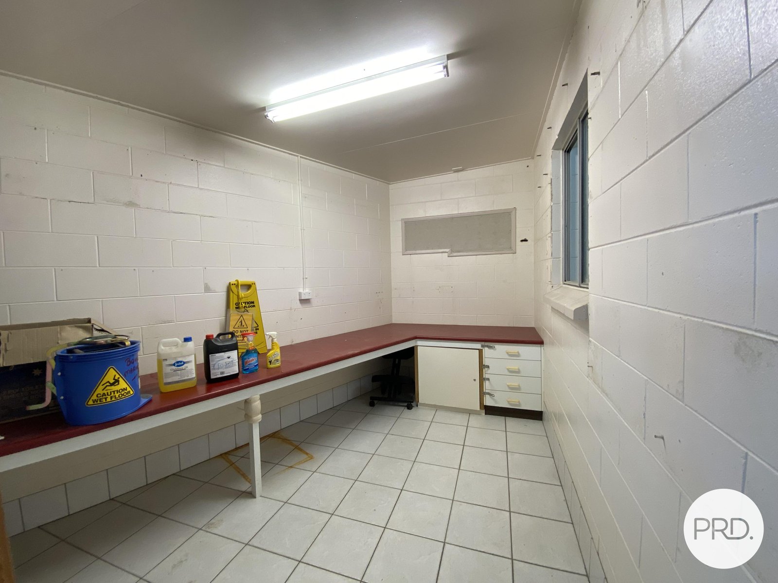 Office/46 Henry Darwen Memorial Drive BOWEN 4