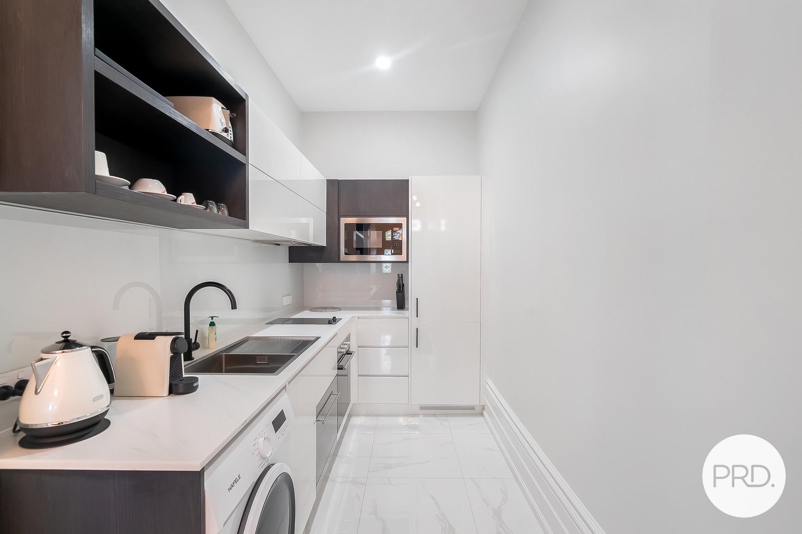 Ogilvie Suite/23 Stoke Street NEW TOWN 5