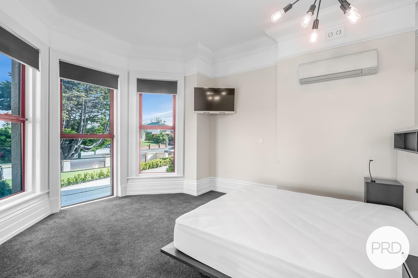 Ogilvie Suite/23 Stoke Street NEW TOWN 7