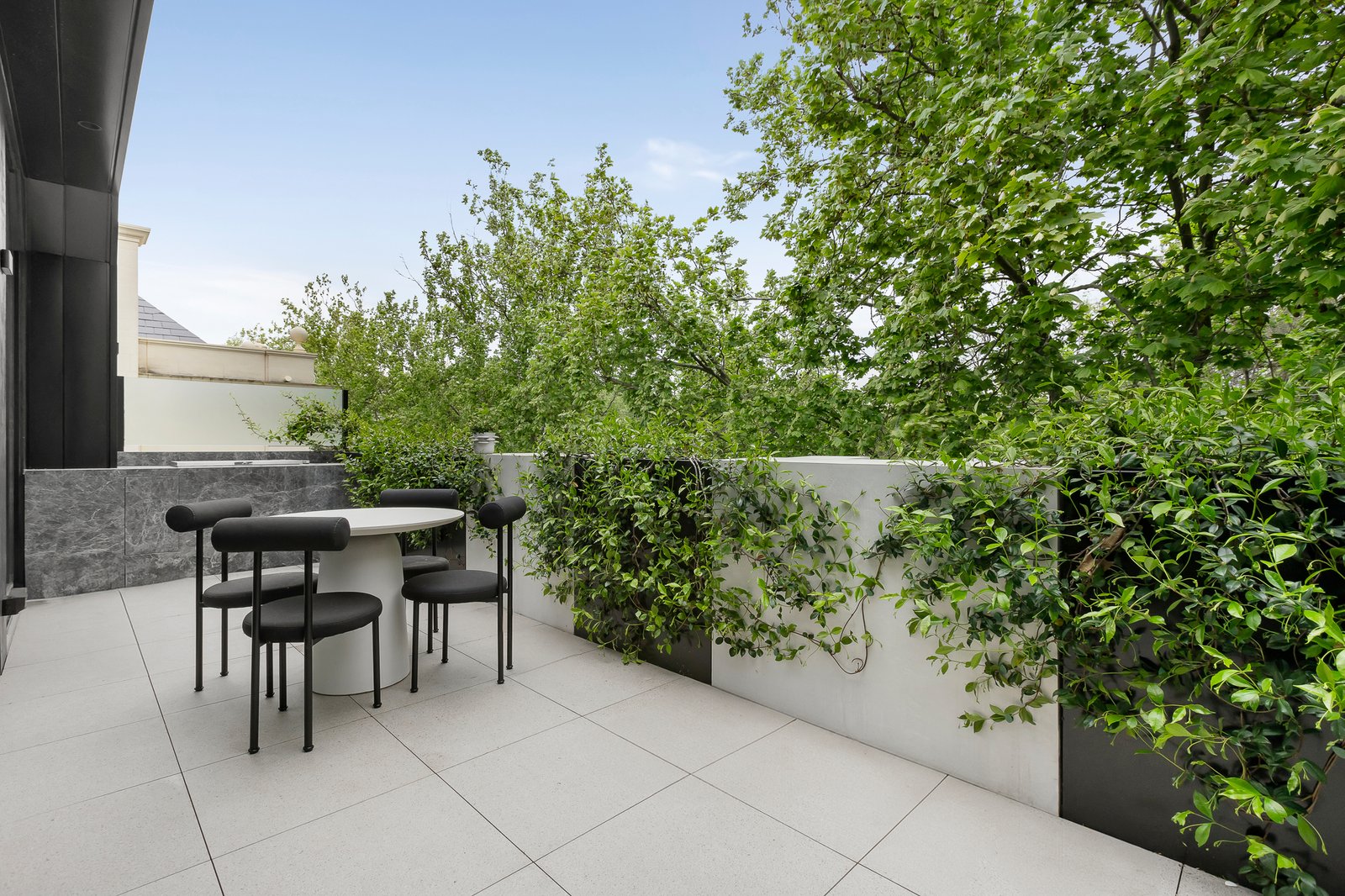 Penthouse, 11 Struan Street, Toorak, 3142