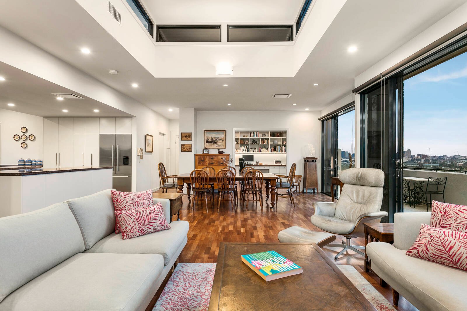 Real Estate and Property in Penthouse 2/12 Trawalla Avenue, Toorak, VIC