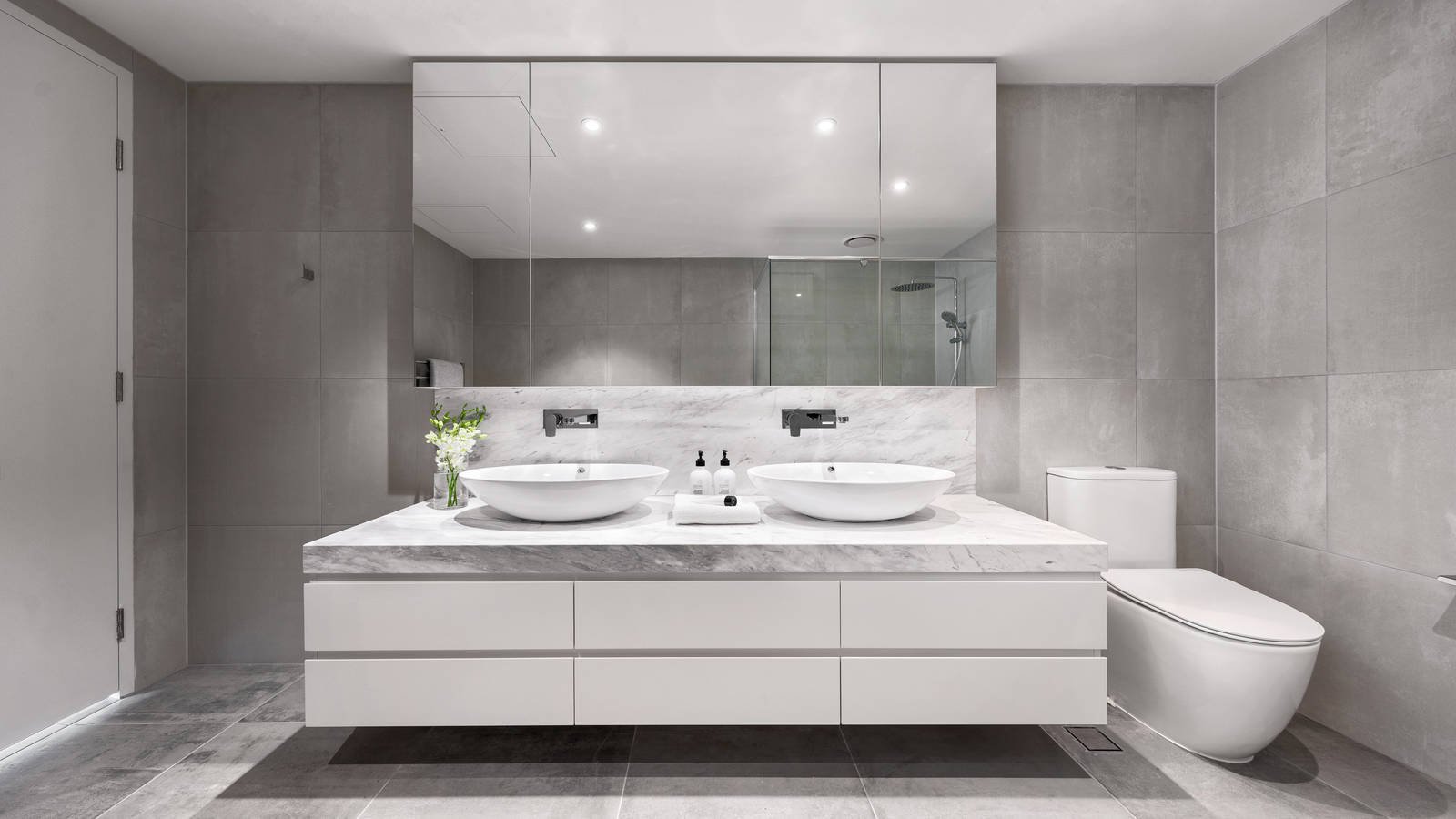 Real Estate and Property in Penthouse 301/705 Orrong Road, Toorak, VIC