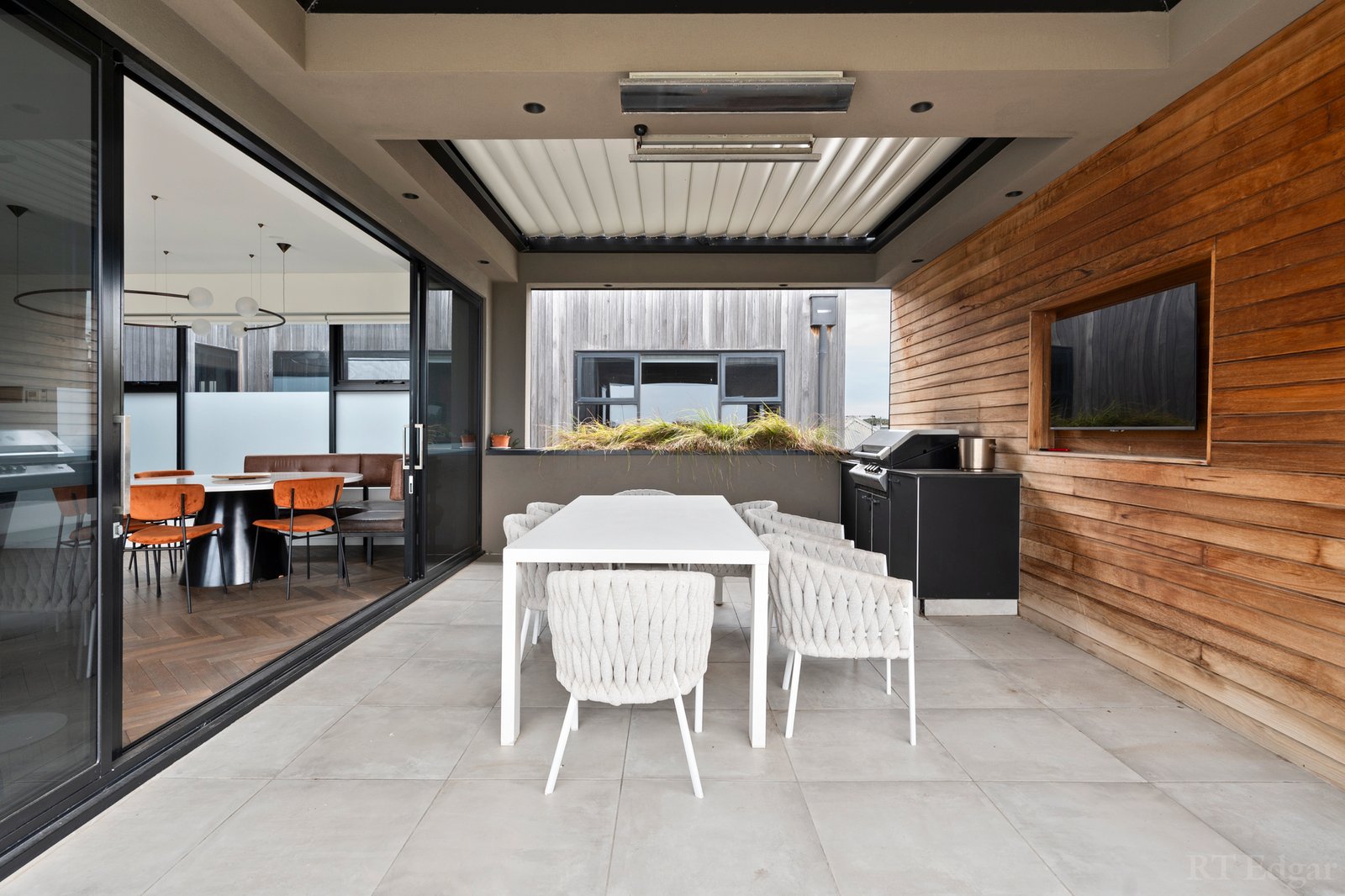 Real Estate and Property in Penthouse/142 Ocean Beach Road, Sorrento, VIC