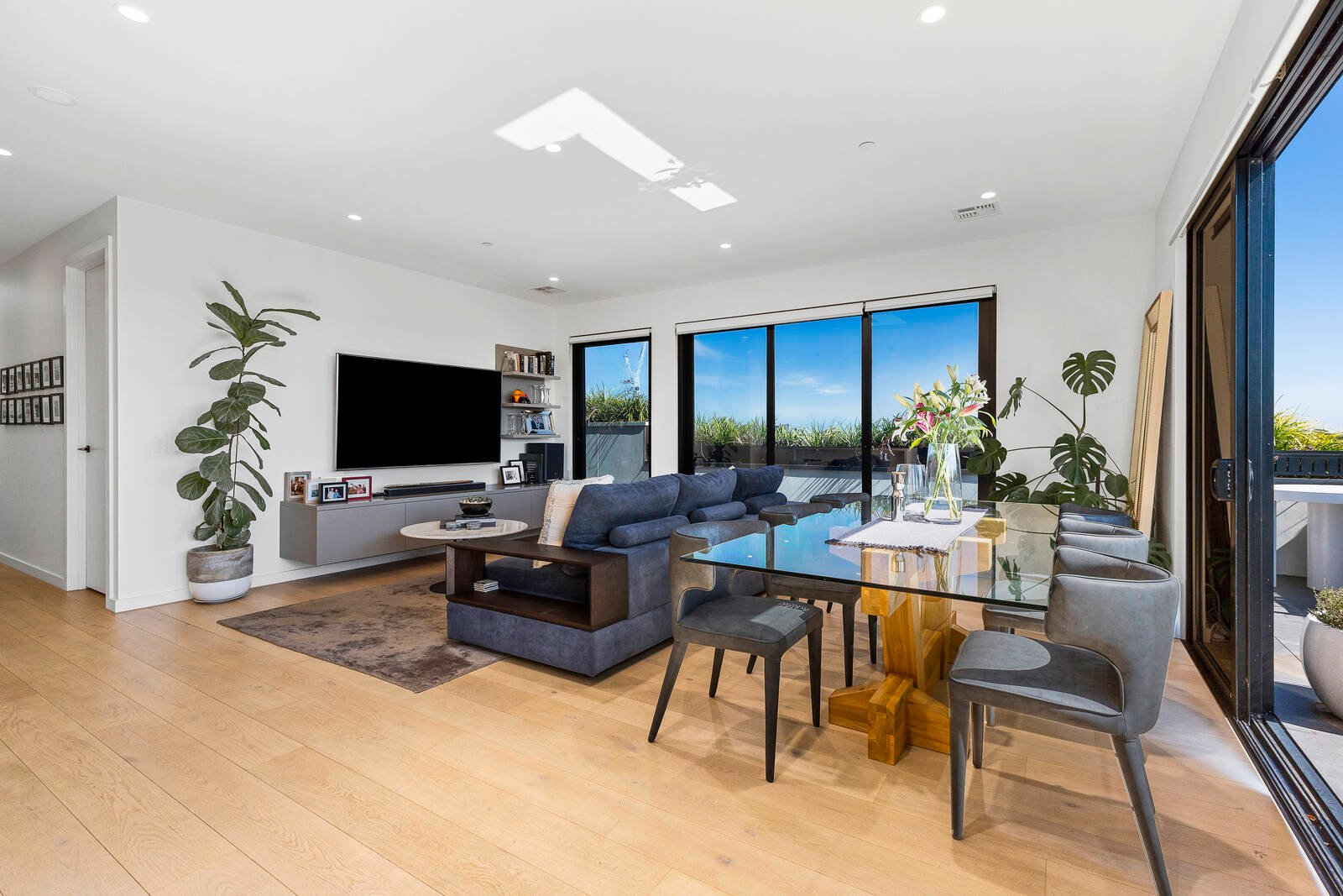 Real Estate and Property in Penthouse/18 Hamilton Street, Bentleigh, VIC