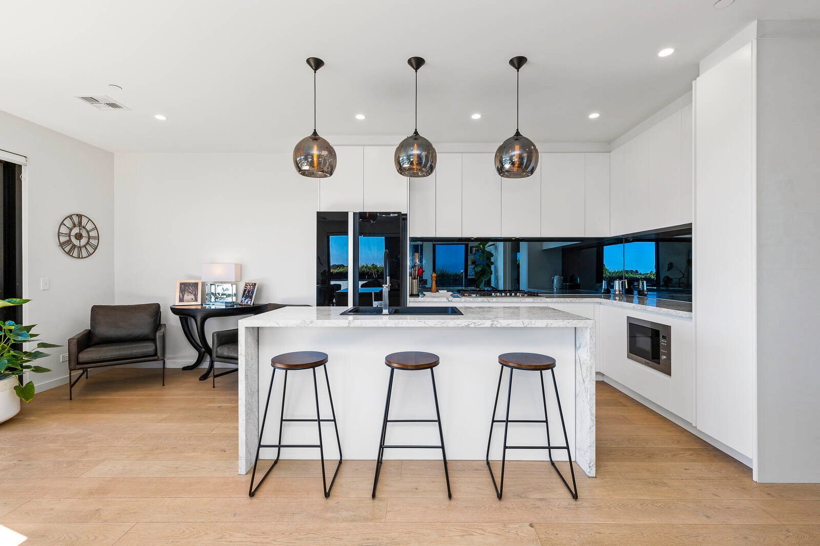 Real Estate and Property in Penthouse/18 Hamilton Street, Bentleigh, VIC