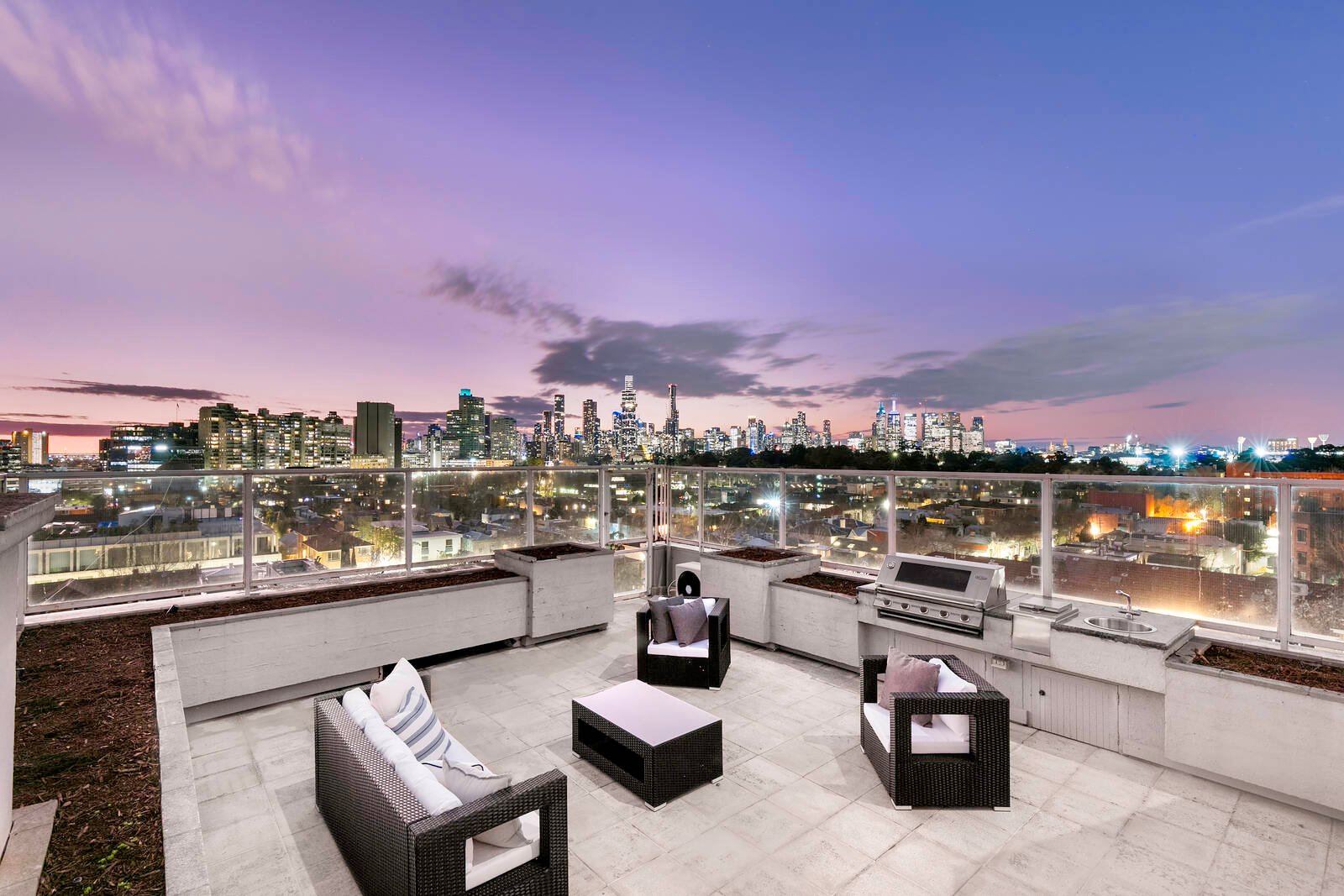 Real Estate and Property in Penthouse/19 Park Street, South Yarra, VIC