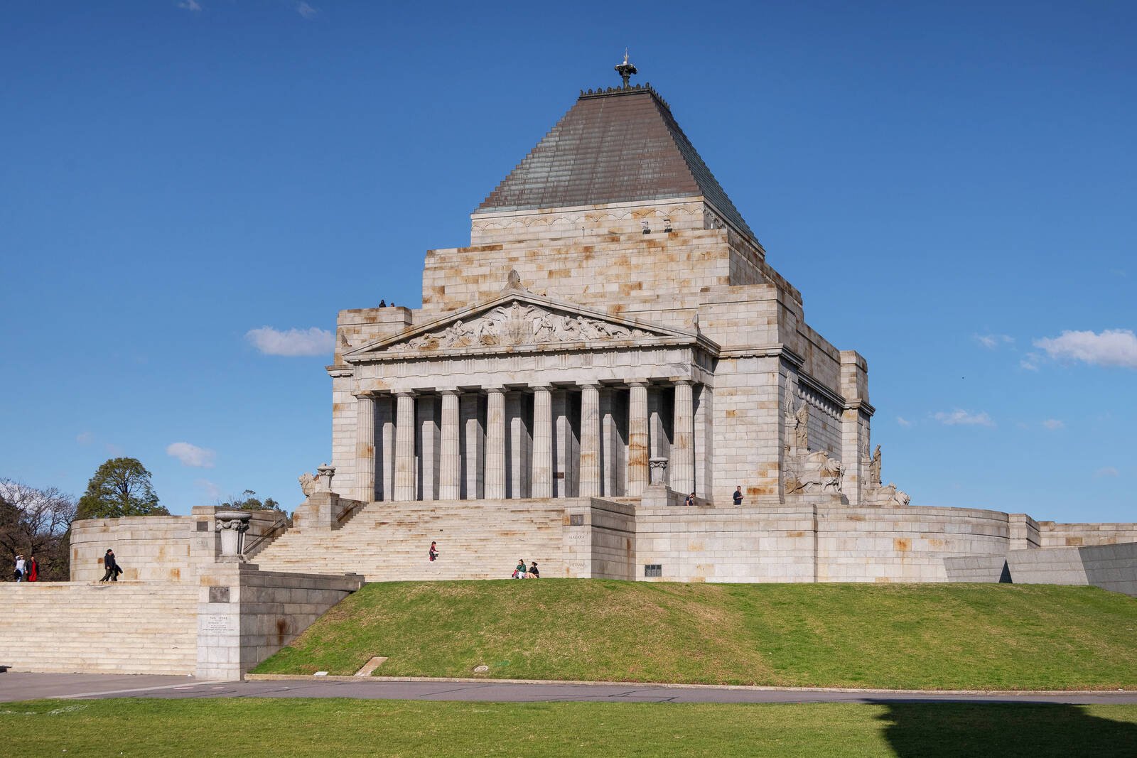 Real Estate and Property in Penthouse/19 Park Street, South Yarra, VIC