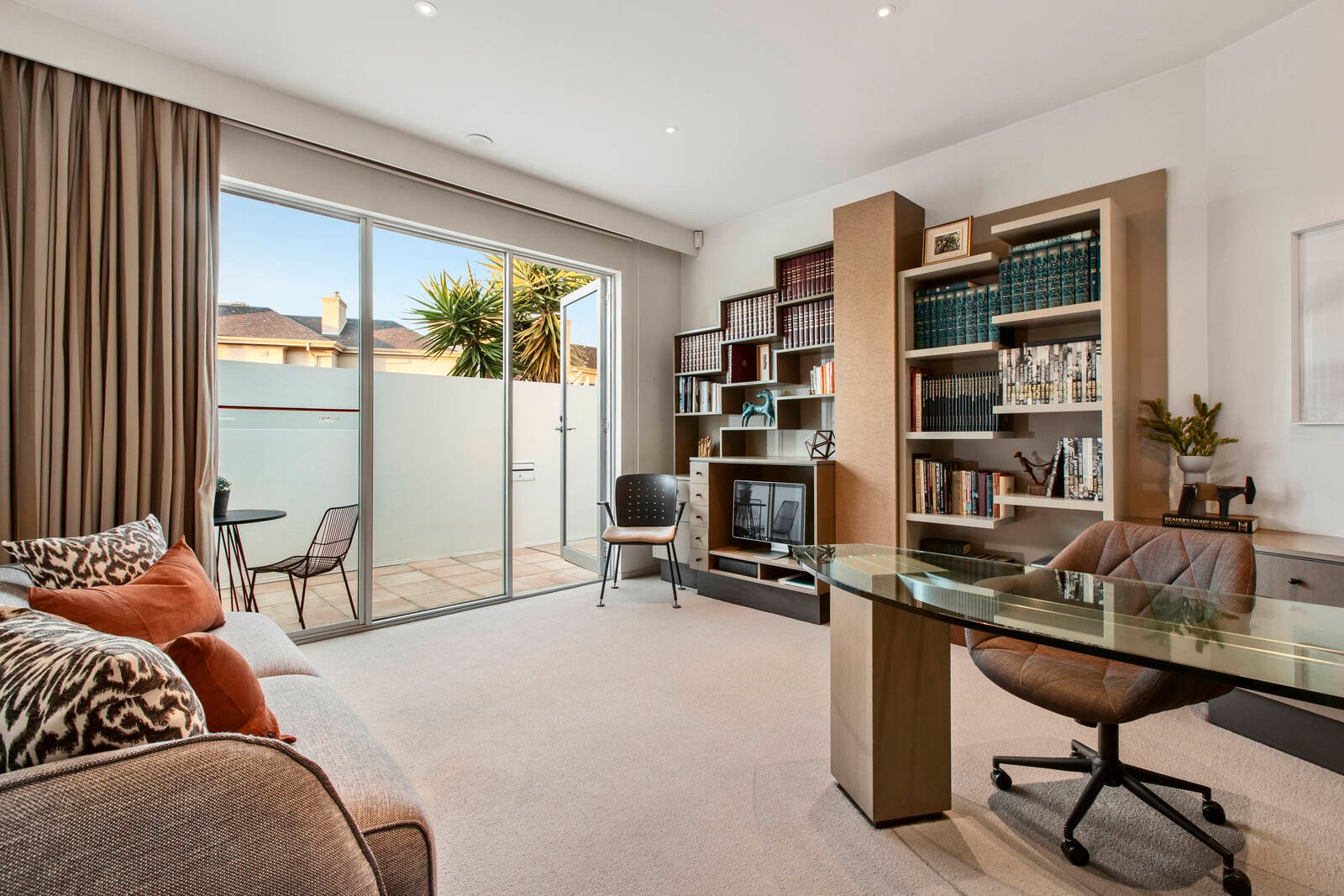 Real Estate and Property in Penthouse/2A Chastleton Avenue, Toorak, VIC