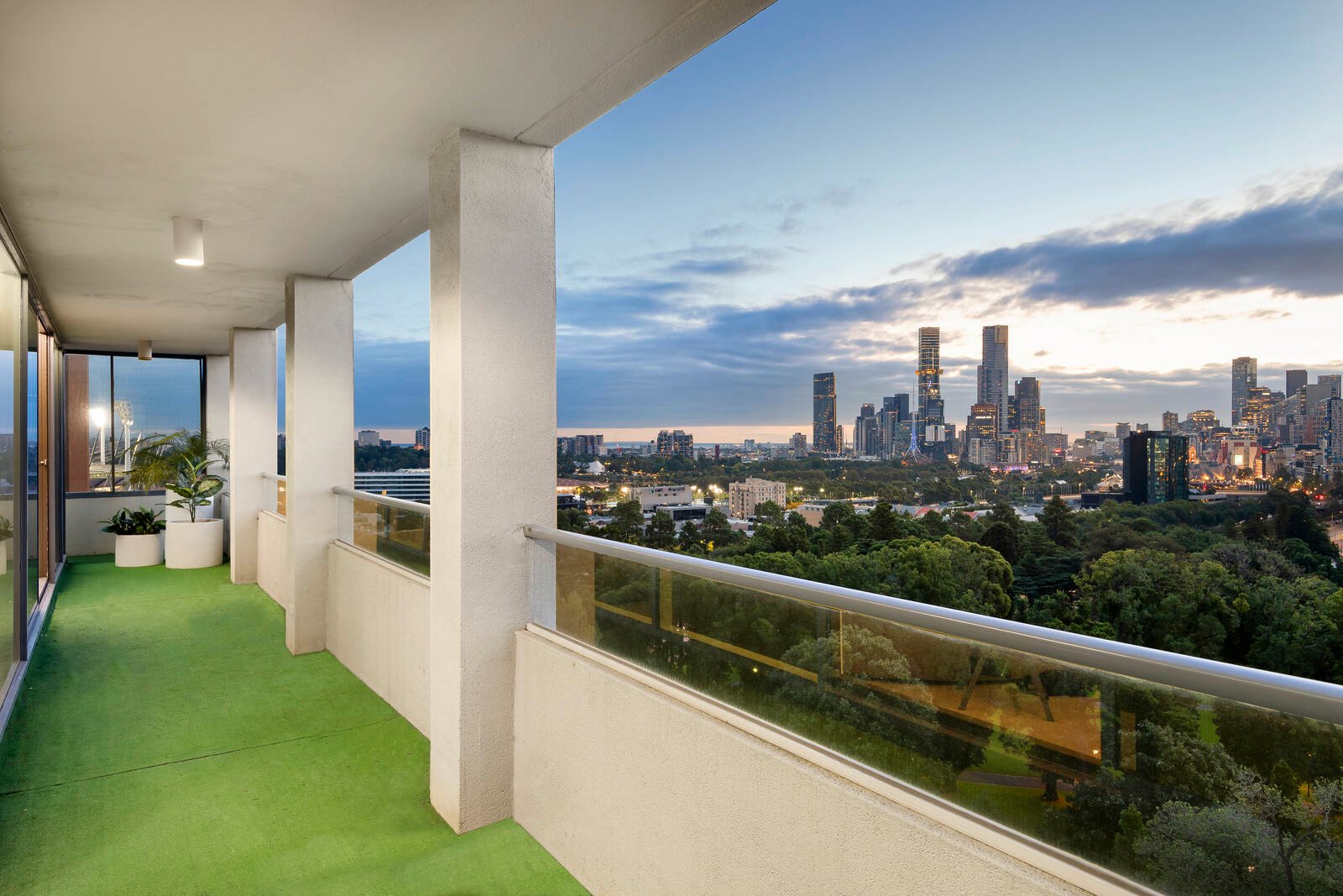 Real Estate and Property in Penthouse/58 Clarendon Street, East Melbourne, VIC