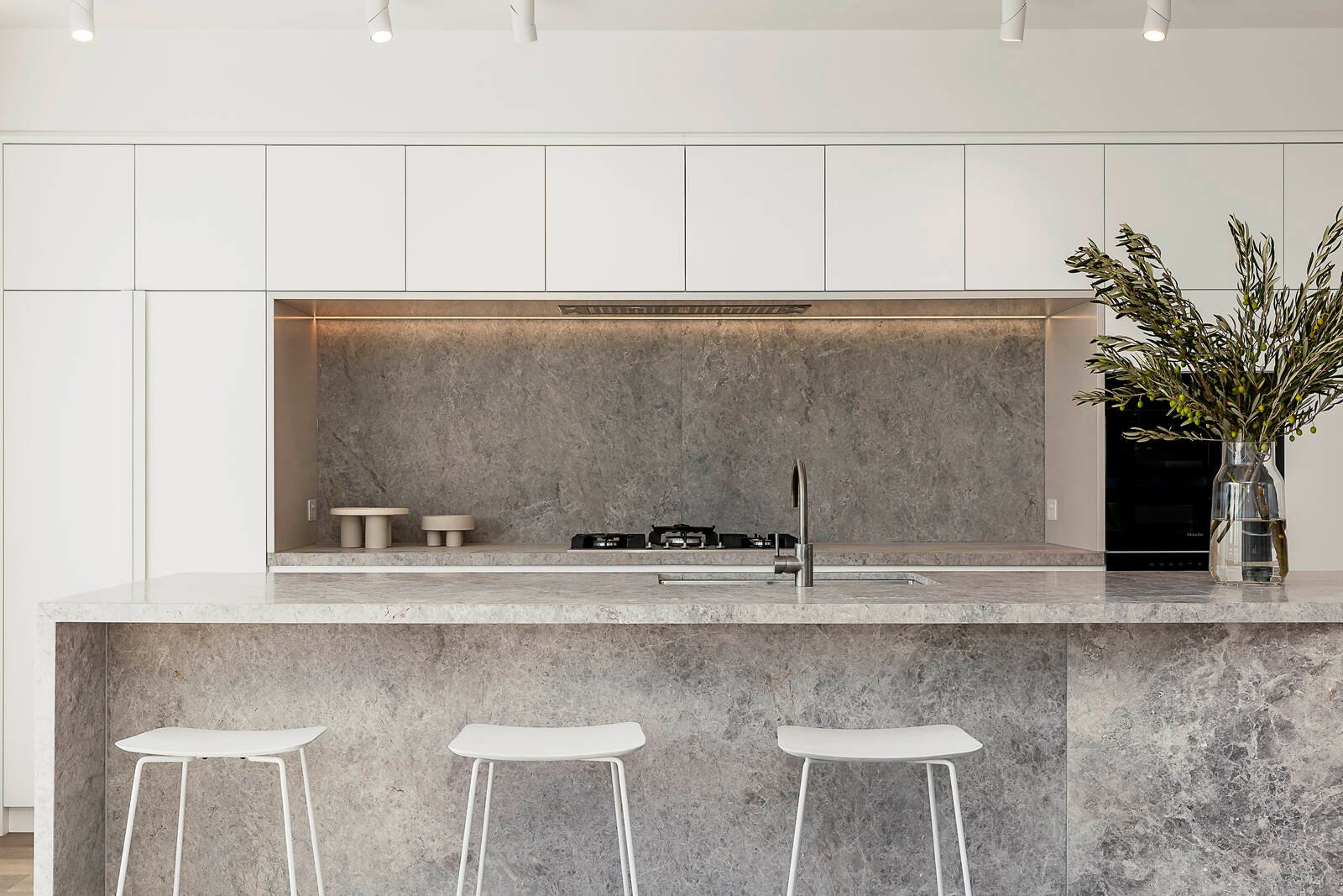 Real Estate and Property in Penthouse/589 Toorak Road, Toorak, VIC