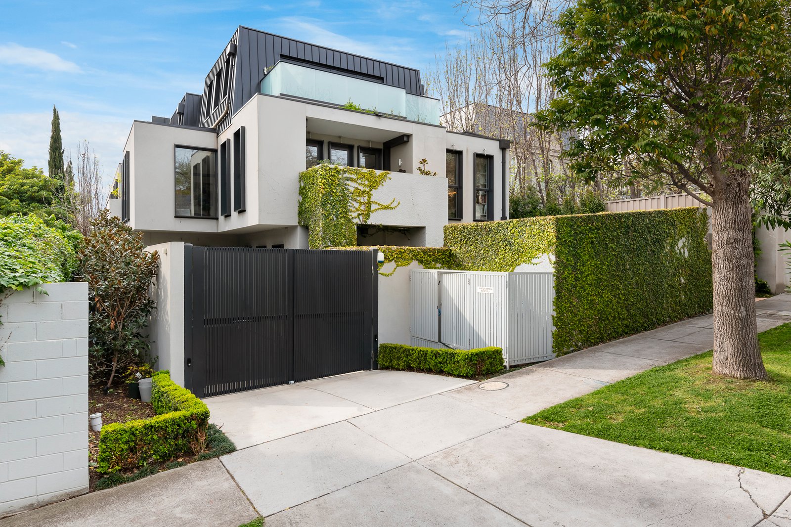 Penthouse/60A Heyington Place, Toorak, 3142