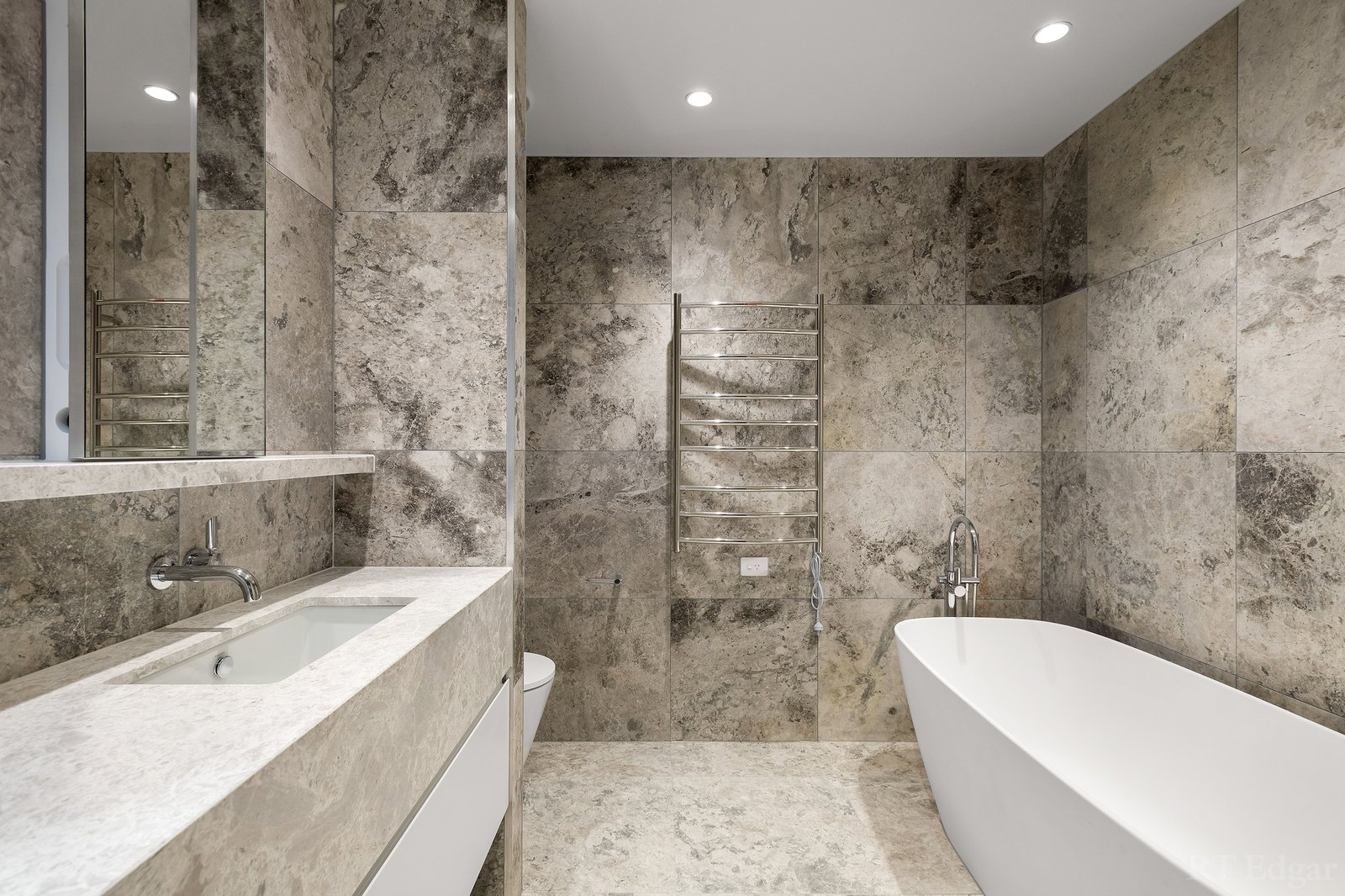 Real Estate and Property in Penthouse/663 Malvern Road, Toorak, VIC