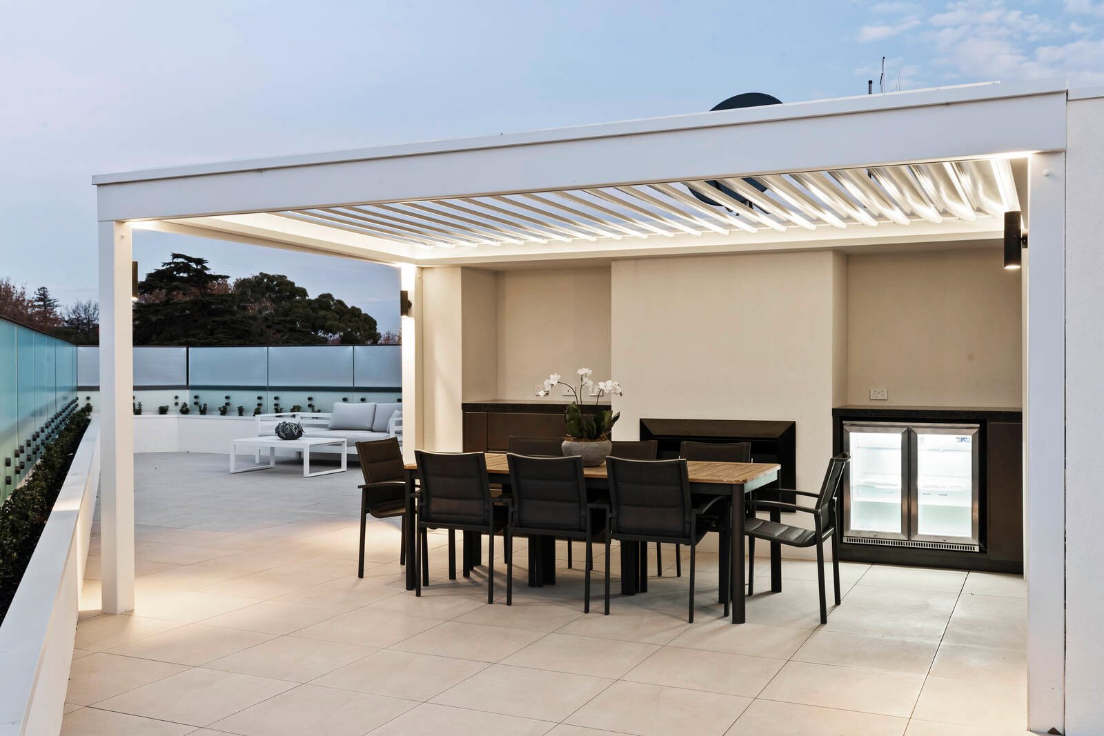 Real Estate and Property in Penthouse/700 Orrong Road, Toorak, VIC