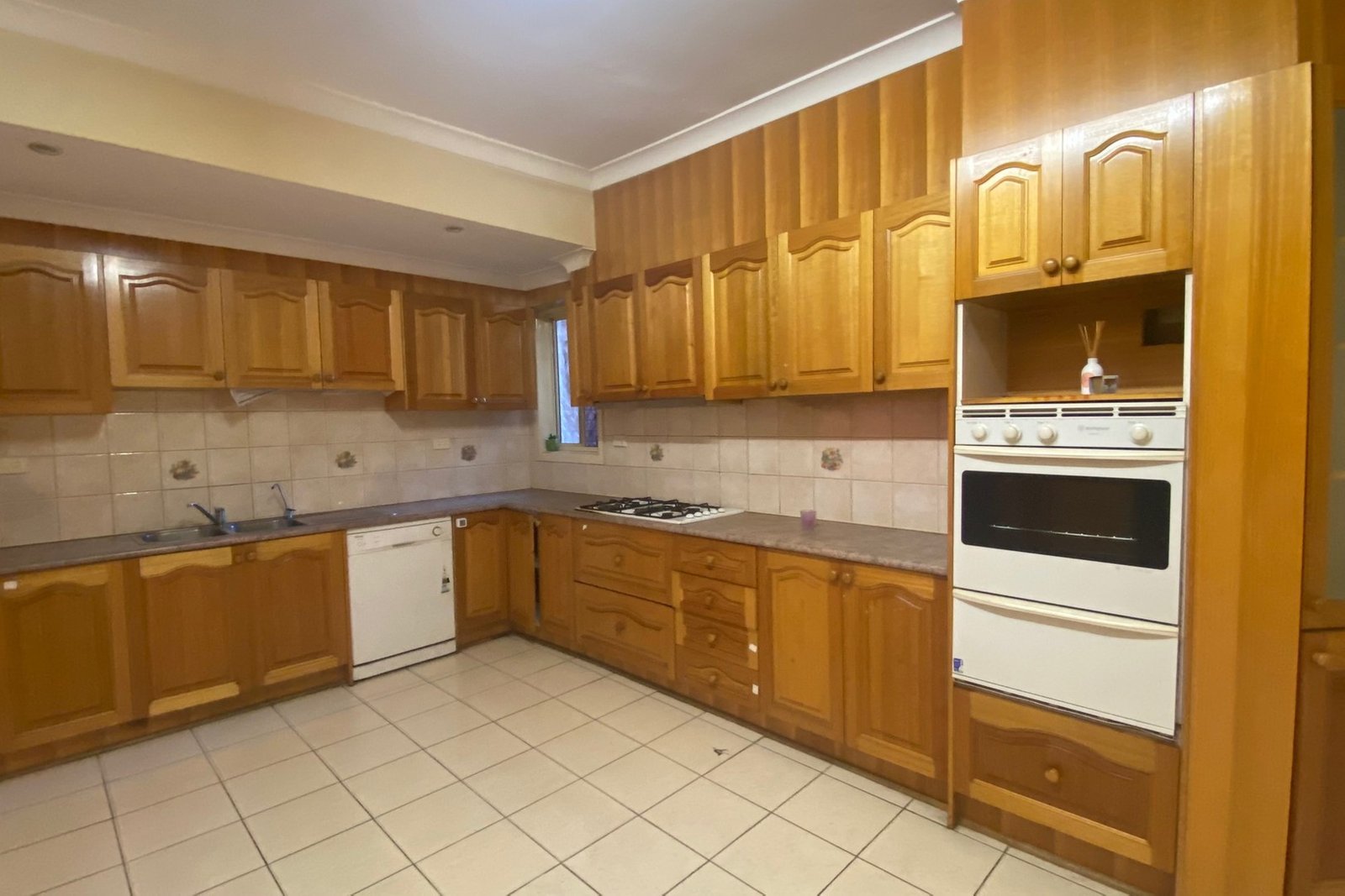 Real Estate and Property in Rear 603 Plenty Road, Preston, VIC