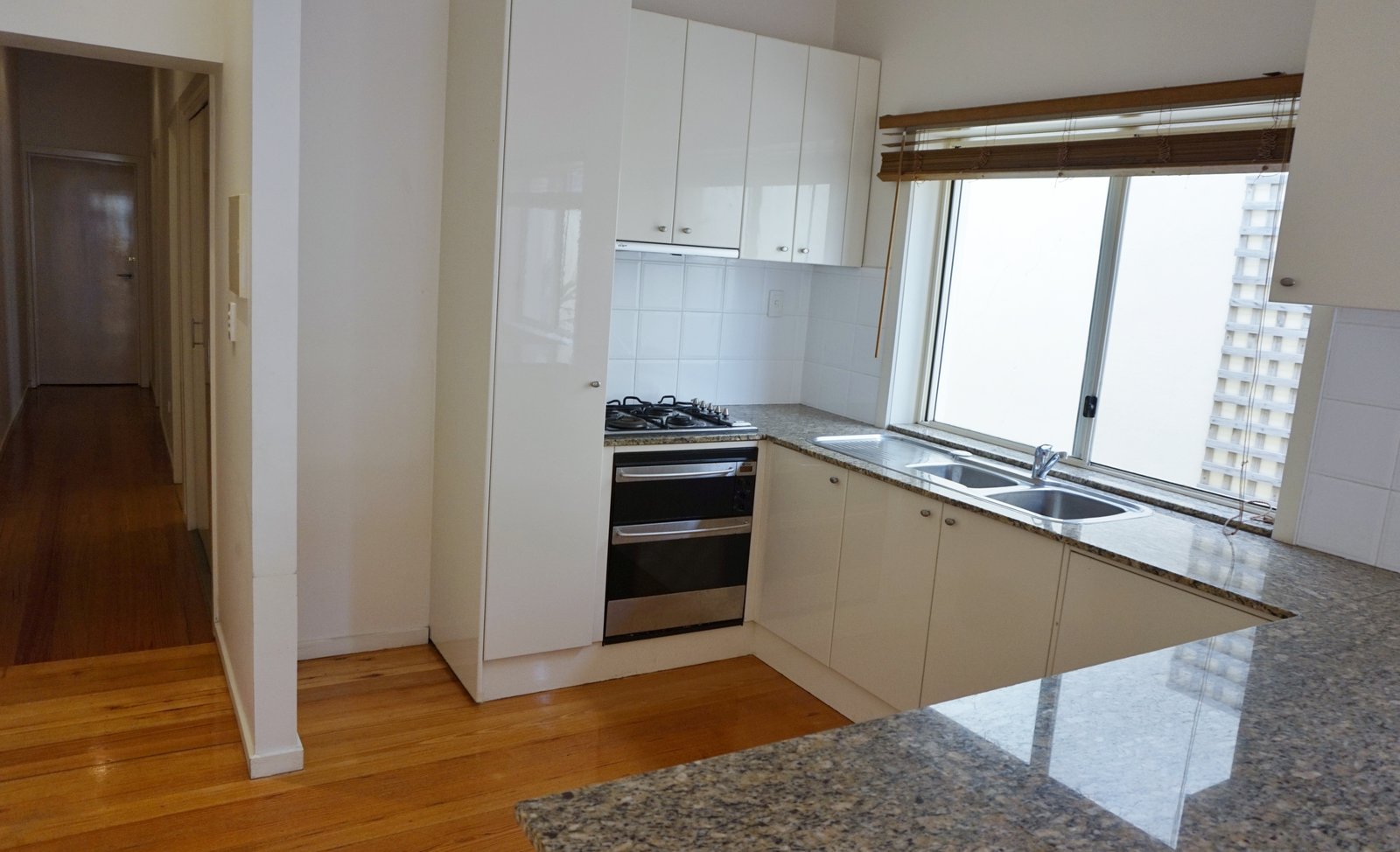 Gallery: Rear/151 Victoria Avenue
