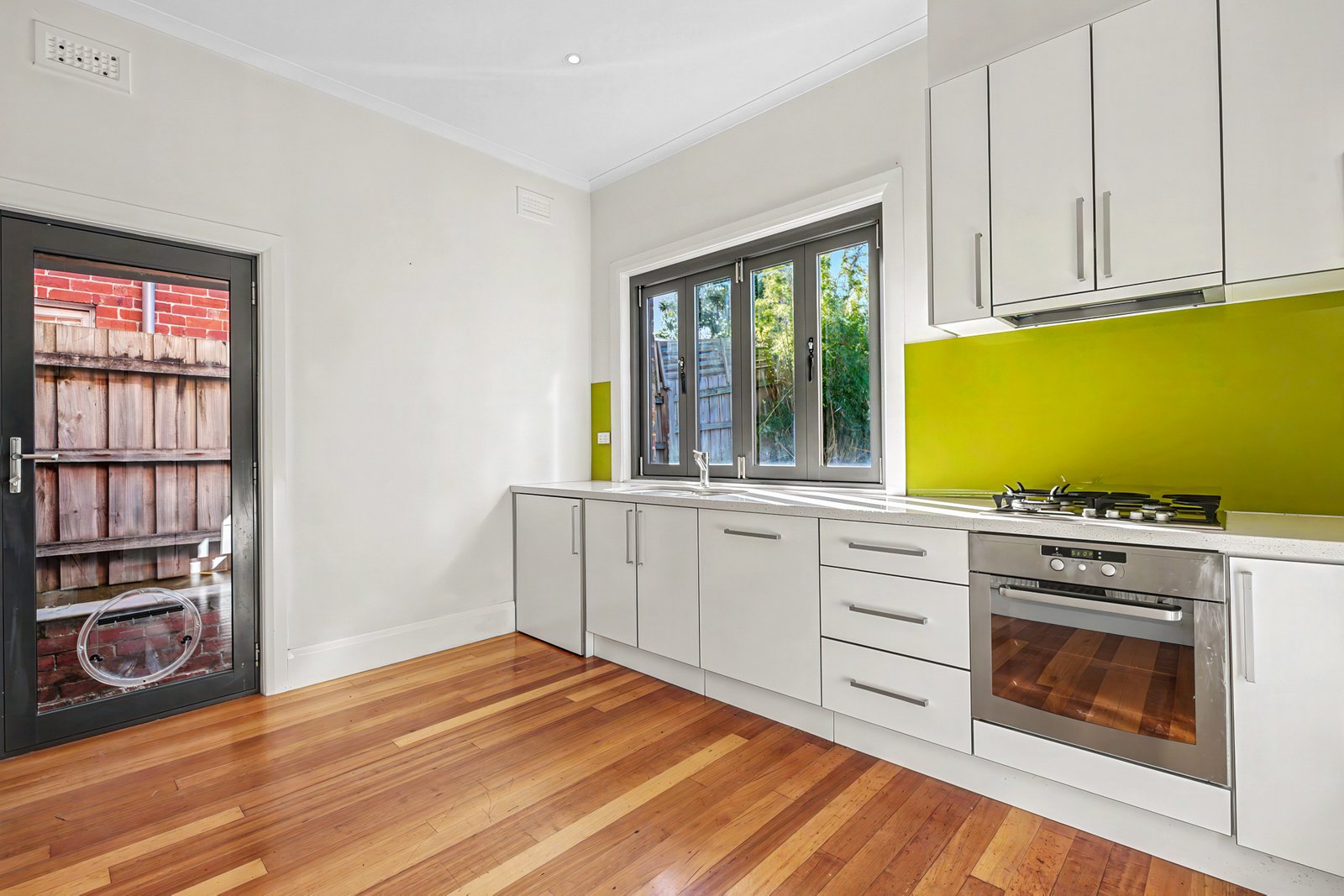 Gallery: Rear/633 Camberwell Road