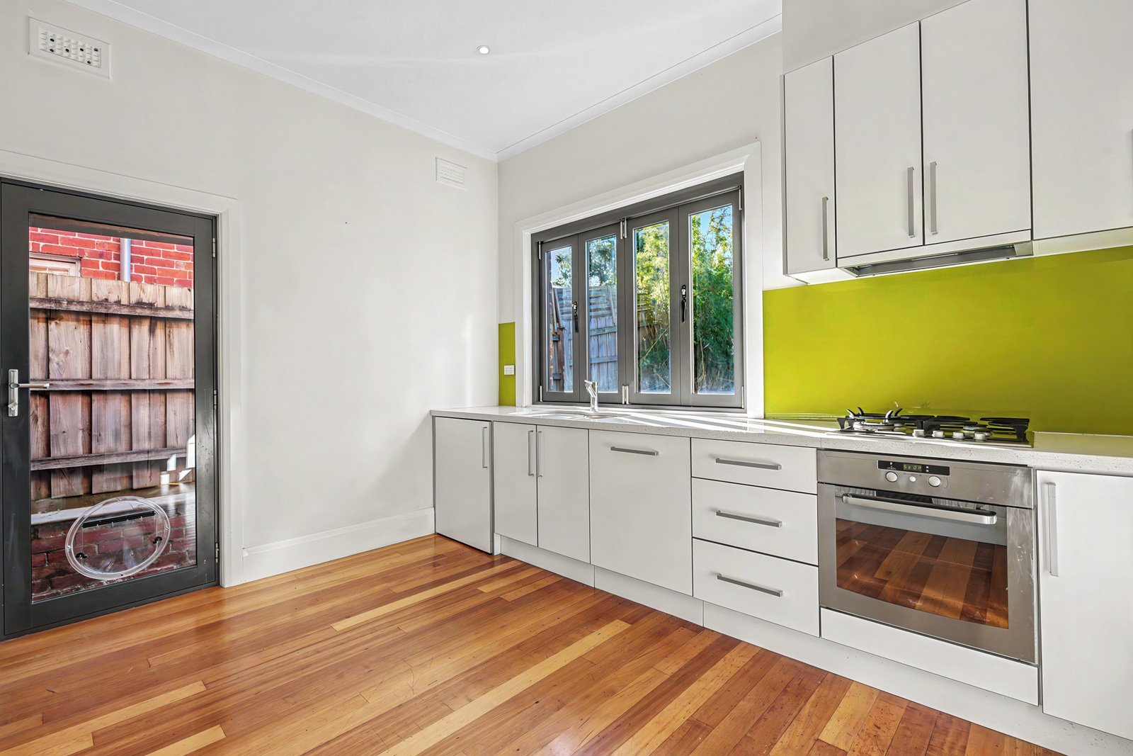 Gallery: Rear/633 Camberwell Road