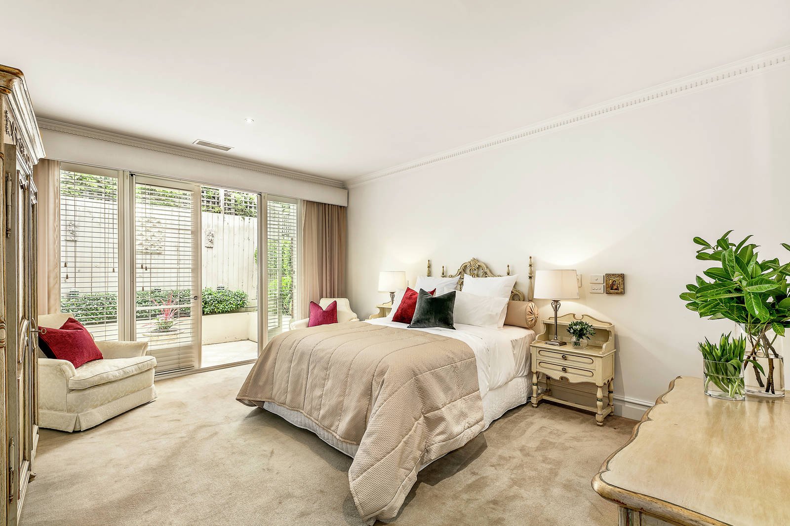 Residence 2/1009 Malvern Road, Toorak, VIC