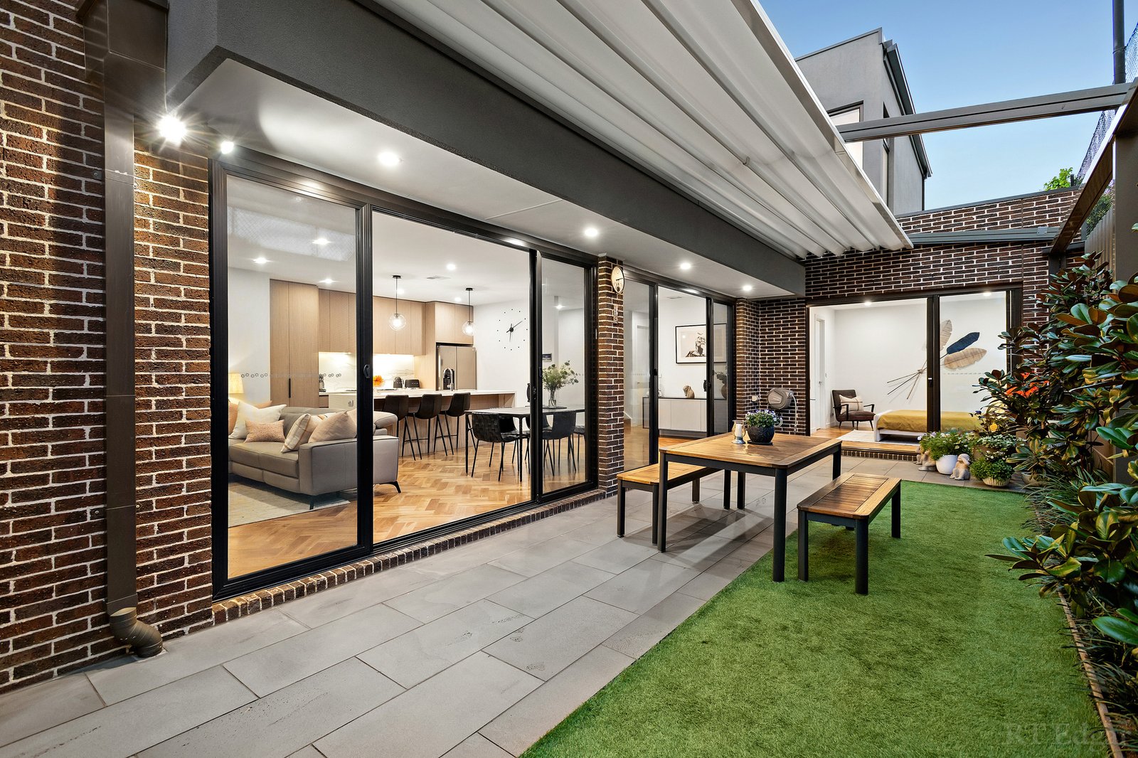 Real Estate and Property in Residence 2/20 Cornell Street, Camberwell, VIC