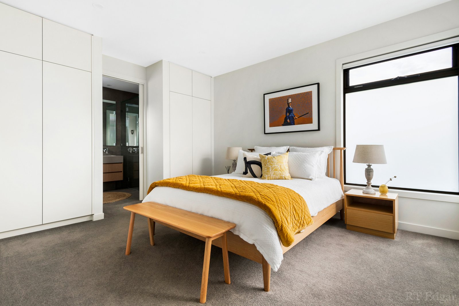 Real Estate and Property in Residence 2/20 Cornell Street, Camberwell, VIC