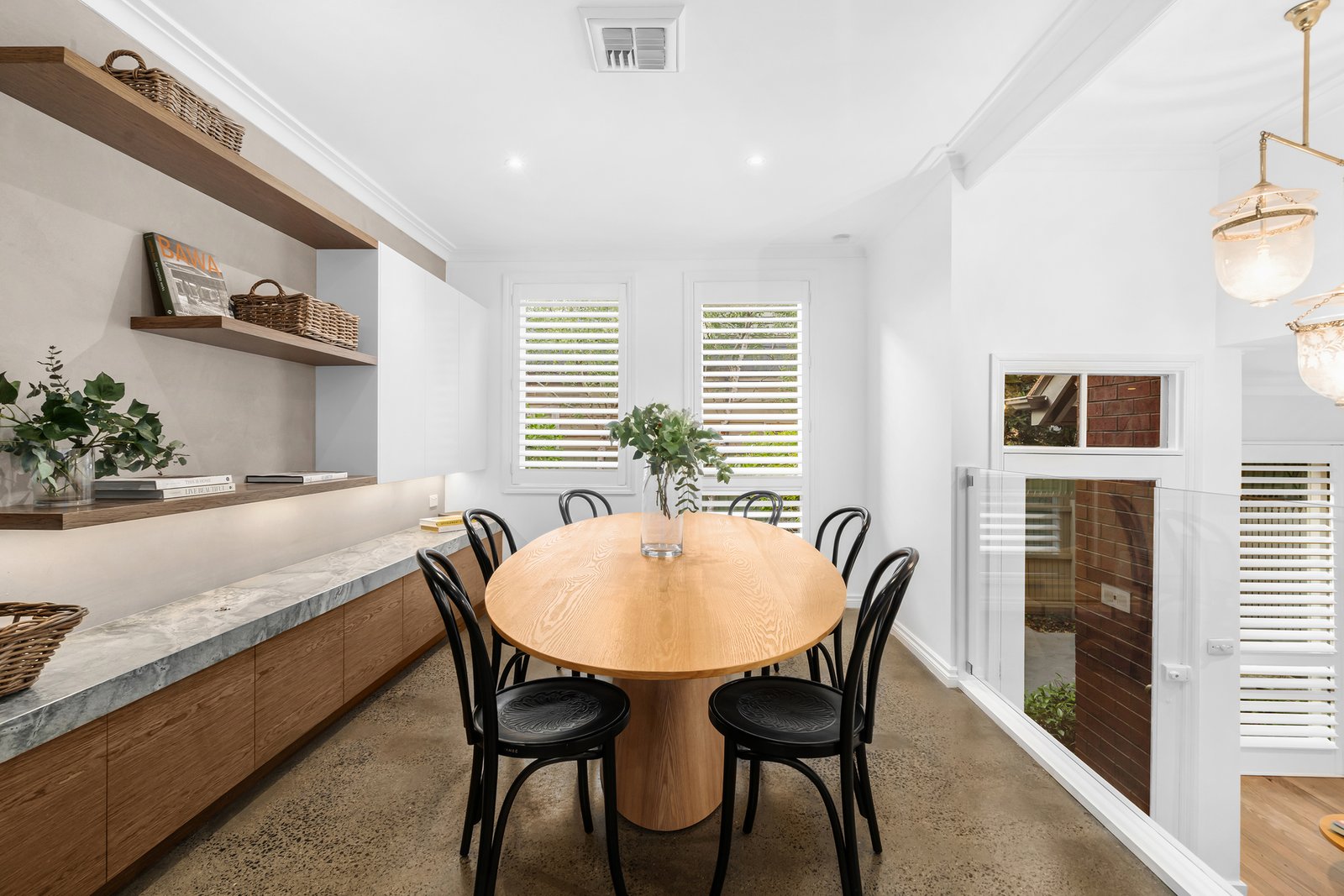 Image of dining room