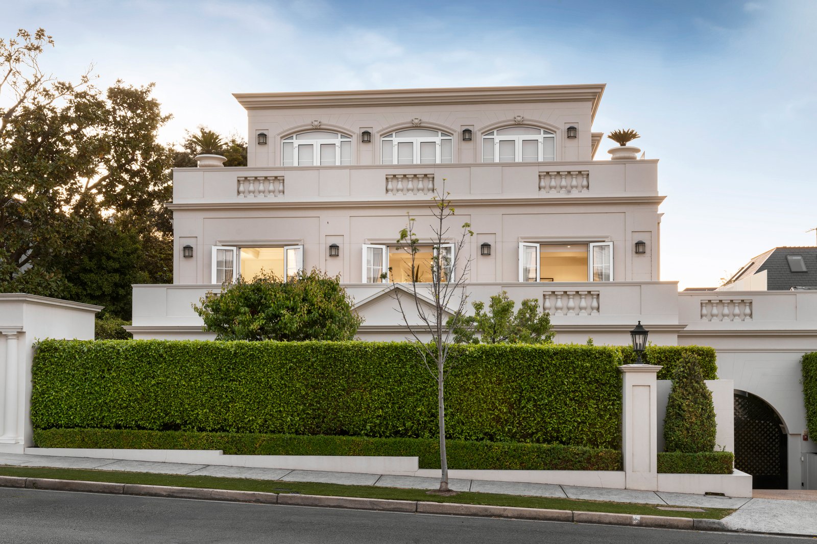 Residence 3, 31 Wallace Avenue, Toorak, 3142