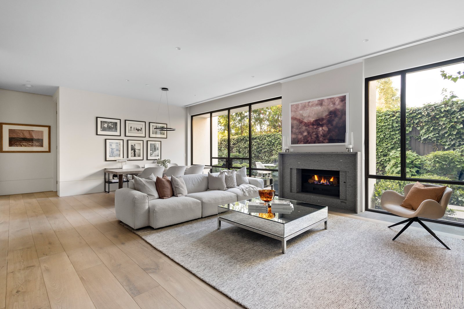 Real Estate and Property in Residence 3/35 Huntingtower Road, Armadale, VIC