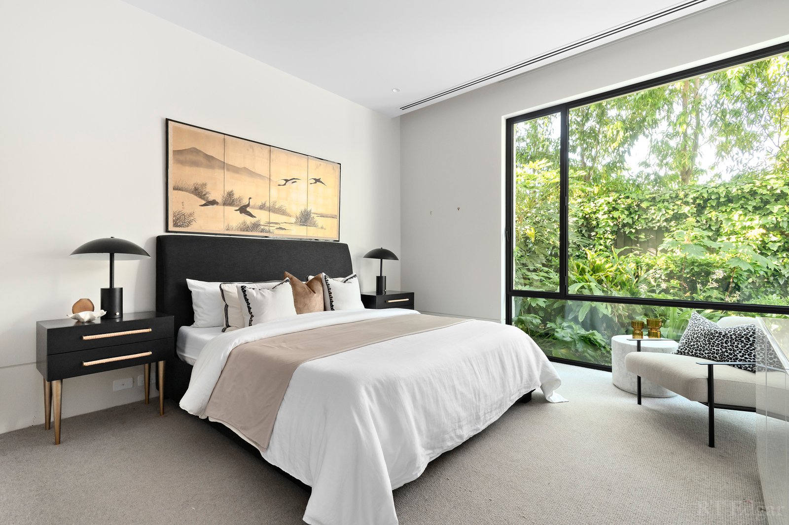 Real Estate and Property in Residence 3/35 Huntingtower Road, Armadale, VIC