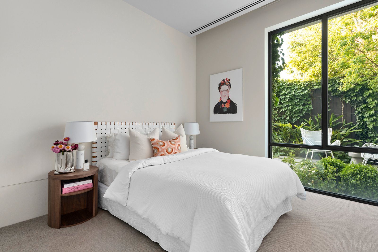 Real Estate and Property in Residence 3/35 Huntingtower Road, Armadale, VIC